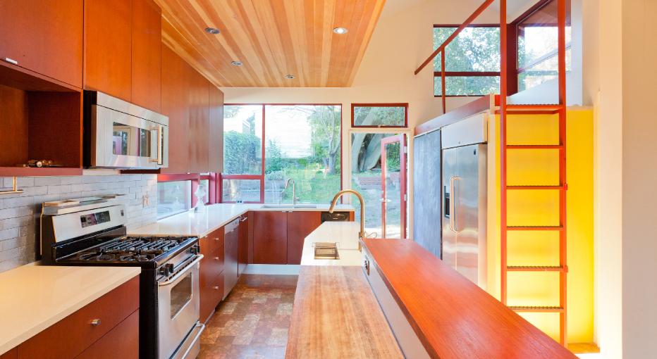 LilacKITandloftRedOaklarge